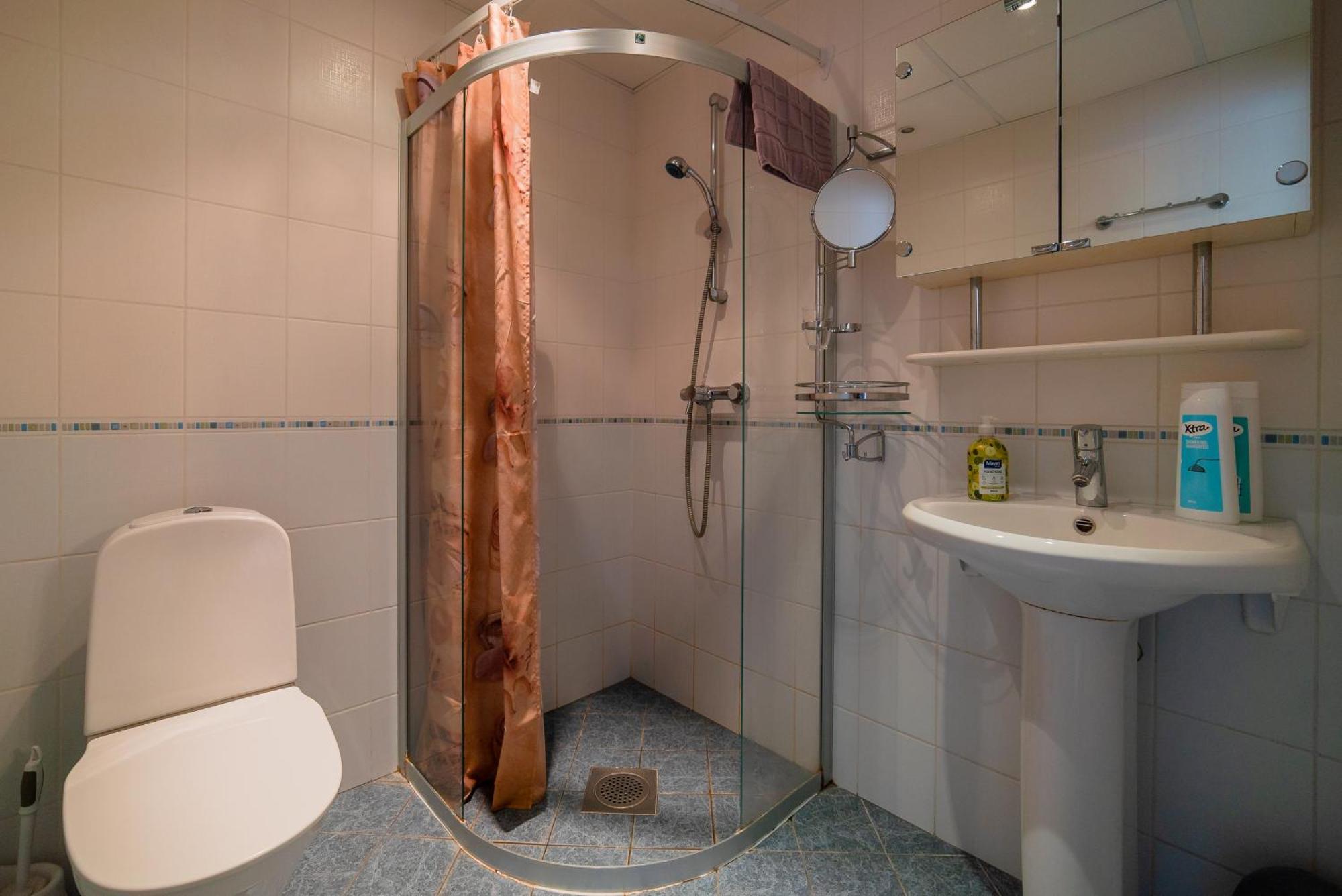 Romeo Family Kaarli Apartment Tallin Zewnętrze zdjęcie