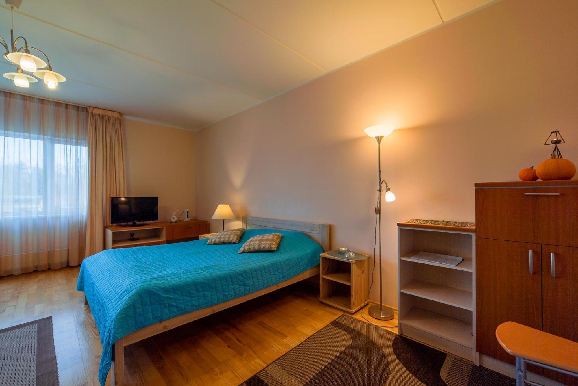 Romeo Family Kaarli Apartment Tallin Zewnętrze zdjęcie
