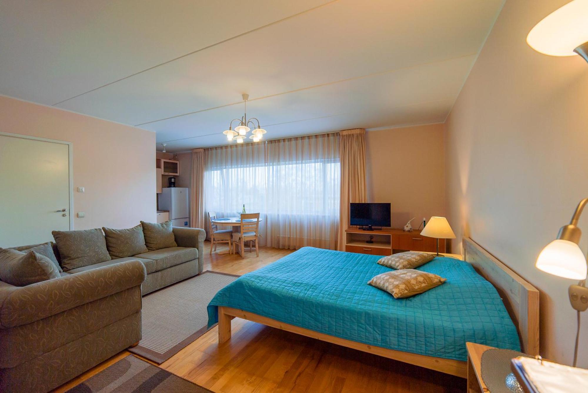 Romeo Family Kaarli Apartment Tallin Zewnętrze zdjęcie
